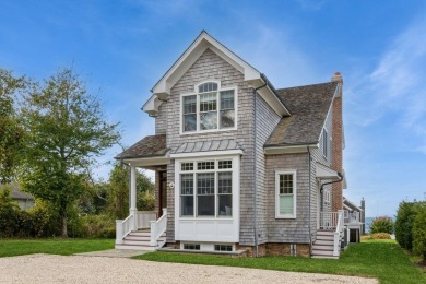 Beach Home For Sale in Jamesport, New York