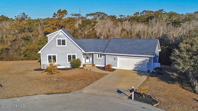 Beach Home For Sale in Pine Knoll Shores, North Carolina