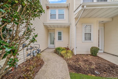 Beach Condo For Sale in Bayport, New York