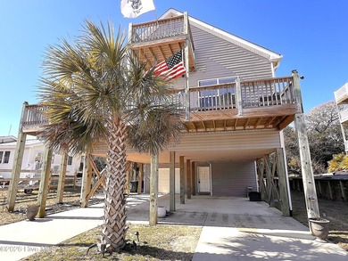 Beach Home For Sale in Emerald Isle, North Carolina