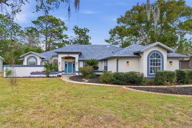 Beach Home For Sale in Homosassa, Florida