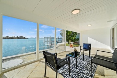 Beach Home For Sale in St. Petersburg, Florida