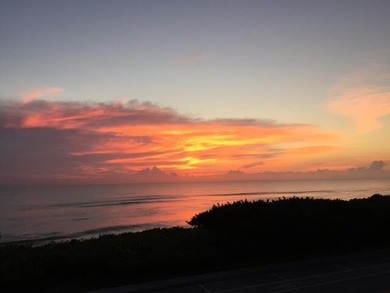 Beach Townhome/Townhouse For Sale in Jupiter, Florida