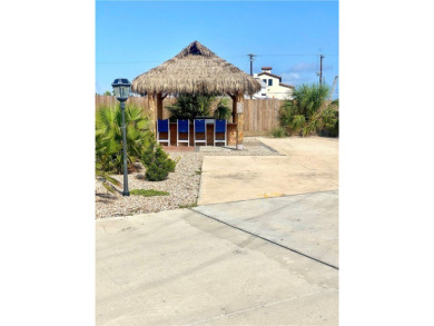 Beach Lot For Sale in Port Aransas, Texas