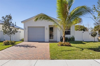 Beach Home For Sale in Delray Beach, Florida