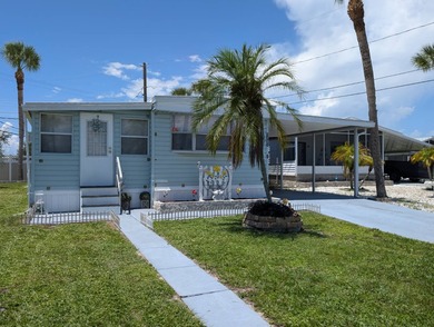 Beach Home For Sale in Ruskin, Florida