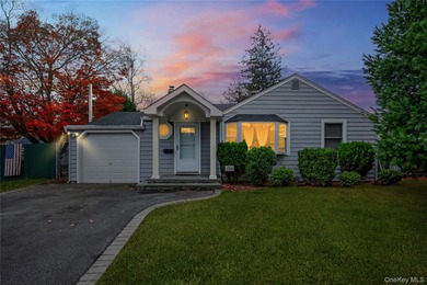 Beach Home For Sale in West Islip, New York
