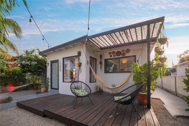 Beach Condo For Sale in North Miami Beach, Florida