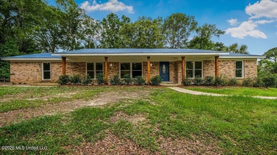 Beach Home For Sale in Moss Point, Mississippi