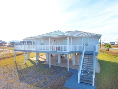 Beach Home For Sale in Dauphin Island, Alabama