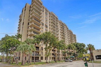 Beach Condo For Sale in North Miami, Florida