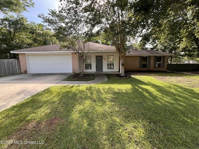Beach Home For Sale in Diamondhead, Mississippi