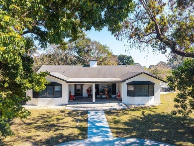 Beach Home For Sale in Davie, Florida