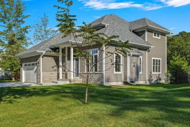 Beach Home For Sale in New Buffalo, Michigan