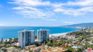 Beach Condo For Sale in Santa Monica, California