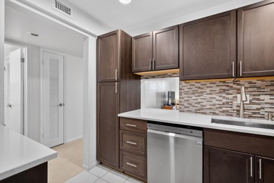 Beach Condo For Sale in Boynton Beach, Florida