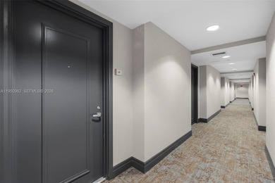 Beach Condo For Sale in Miami, Florida