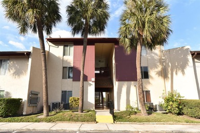 Beach Condo Sale Pending in Tampa, Florida