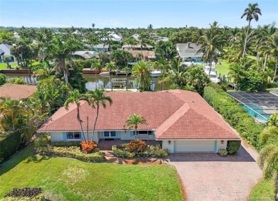 Beach Home For Sale in Hobe Sound, Florida