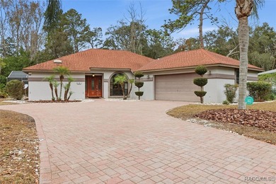 Beach Home For Sale in Homosassa, Florida