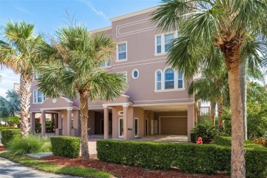 Beach Townhome/Townhouse For Sale in Dunedin, Florida