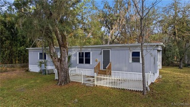 Beach Home For Sale in Crystal River, Florida