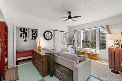 Beach Condo For Sale in Long Beach, California