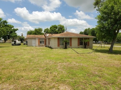 Beach Home For Sale in Aransas Pass, Texas