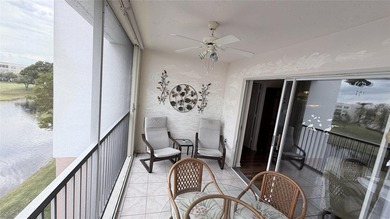 Beach Condo Sale Pending in Sunrise, Florida
