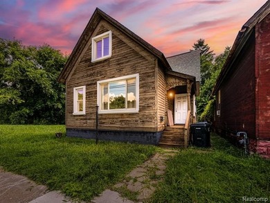 Beach Home For Sale in Detroit, Michigan