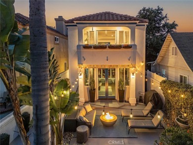 Beach Home For Sale in Huntington Beach, California