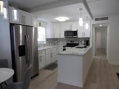 Beach Condo For Sale in Delray Beach, Florida