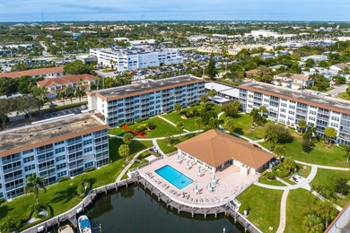Beach Condo Sale Pending in Delray Beach, Florida