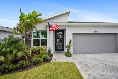 Beach Home For Sale in Port Saint Lucie, Florida