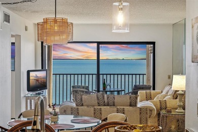 Beach Condo For Sale in St. Petersburg, Florida