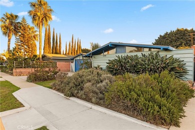 Beach Home For Sale in Long Beach, California