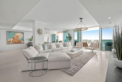 Beach Condo For Sale in Boca Raton, Florida
