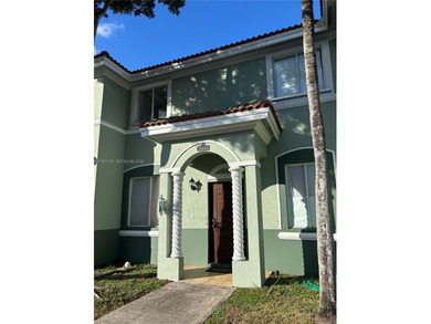Beach Townhome/Townhouse For Sale in Homestead, Florida