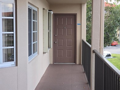 Beach Condo For Sale in Pembroke Pines, Florida