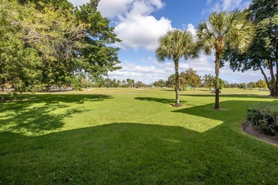 Beach Condo For Sale in Boynton Beach, Florida