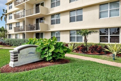 Beach Condo For Sale in Pompano Beach, Florida