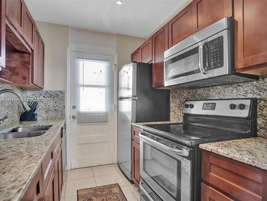 Beach Condo For Sale in North Miami, Florida