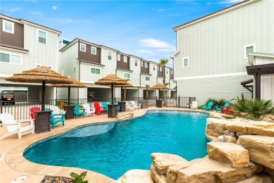 Beach Townhome/Townhouse For Sale in Port Aransas, Texas