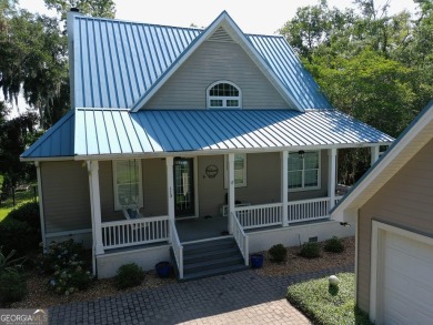 Beach Home For Sale in Woodbine, Georgia