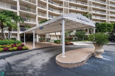 Beach Condo For Sale in Pompano Beach, Florida