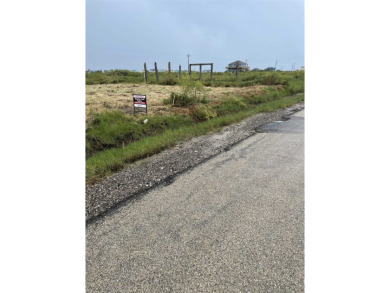 Beach Lot For Sale in Gilchrist, Texas