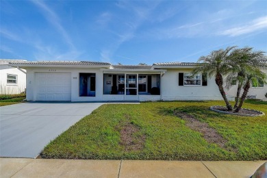 Beach Condo For Sale in Pinellas Park, Florida