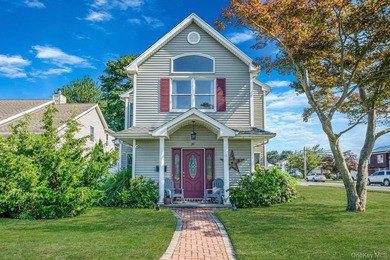 Beach Home For Sale in Amity Harbor, New York