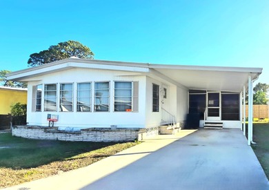 Beach Home For Sale in Nokomis, Florida