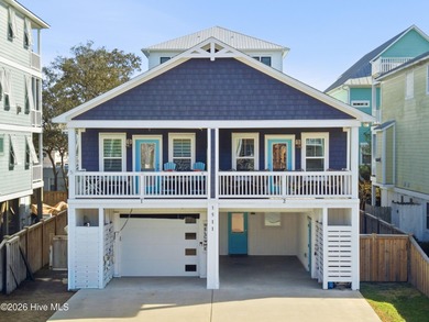 Beach Townhome/Townhouse For Sale in Carolina Beach, North Carolina